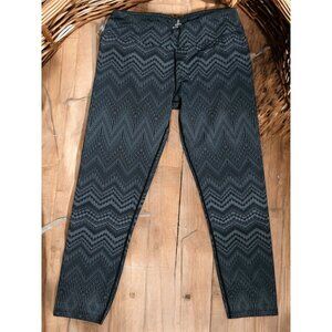 Prana Gray Green Zigzag Pattern Yoga Running Athleisure Athletic Leggings Size M
